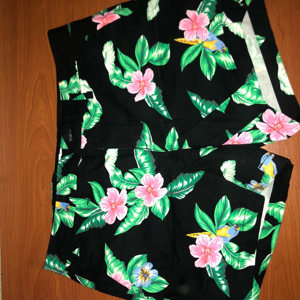 Women’s shorts